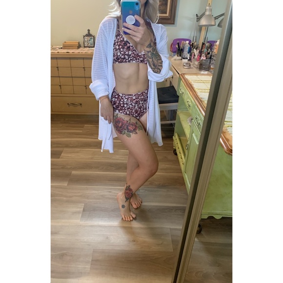 Large, Baltex, white swim coverup - Picture 12 of 12